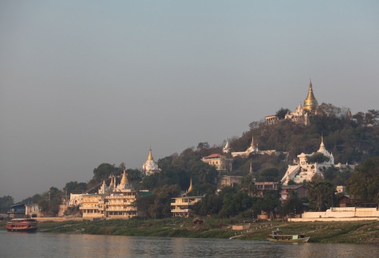 mandalay by boat