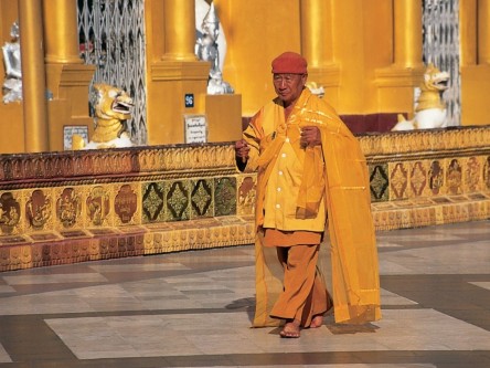 monk yangon